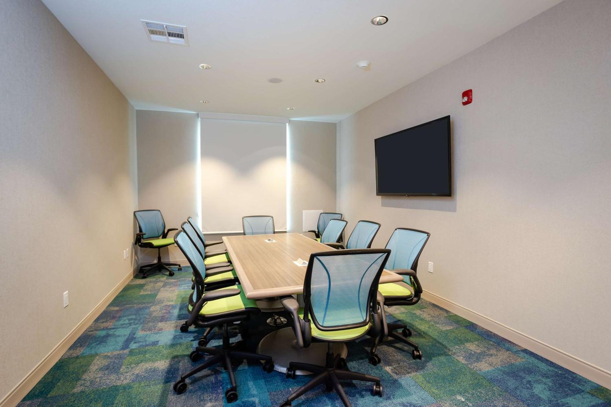 Home2 Suites By Hilton Pflugerville, Tx Bagian luar foto